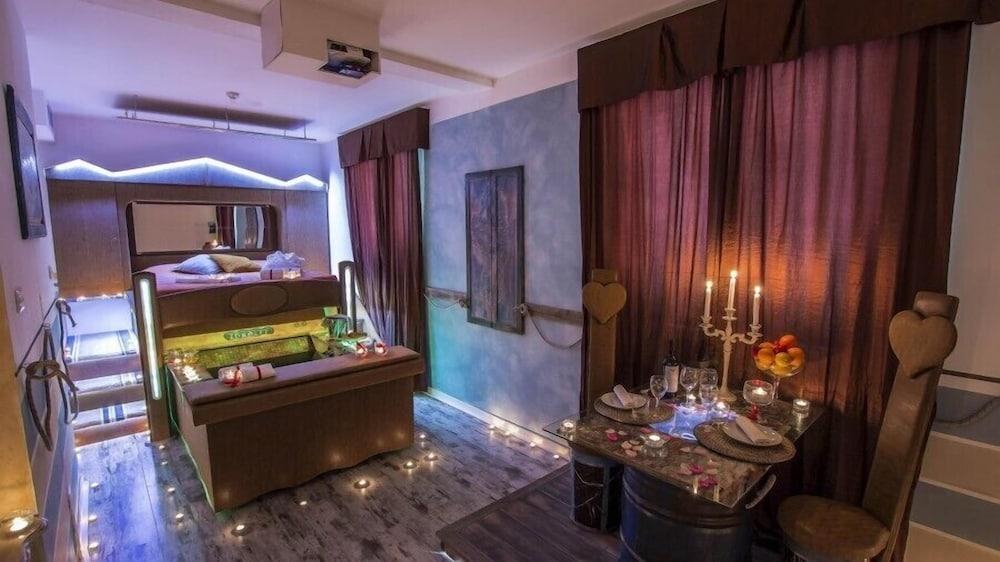 Hotel Butterfly ตอร์เร เดล ลาโกปุชชีนี ภายนอก รูปภาพ