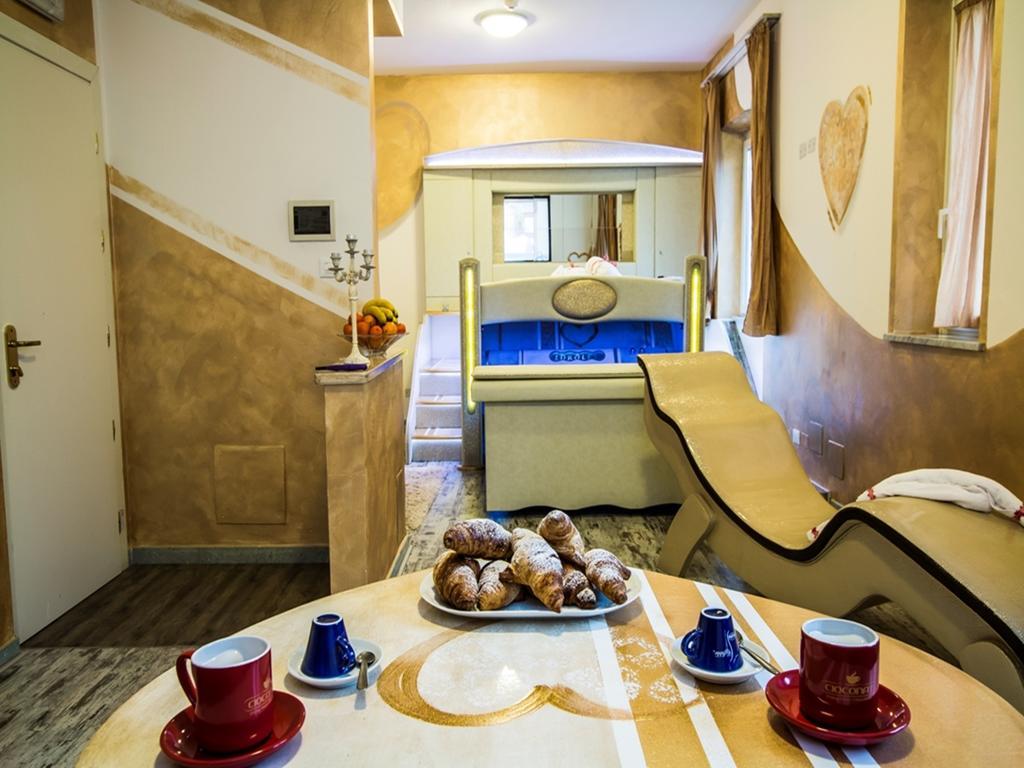 Hotel Butterfly ตอร์เร เดล ลาโกปุชชีนี ภายนอก รูปภาพ