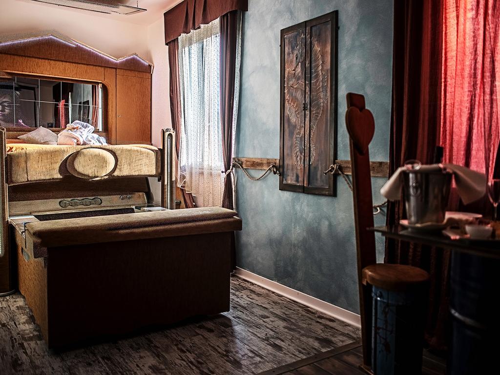 Hotel Butterfly ตอร์เร เดล ลาโกปุชชีนี ภายนอก รูปภาพ