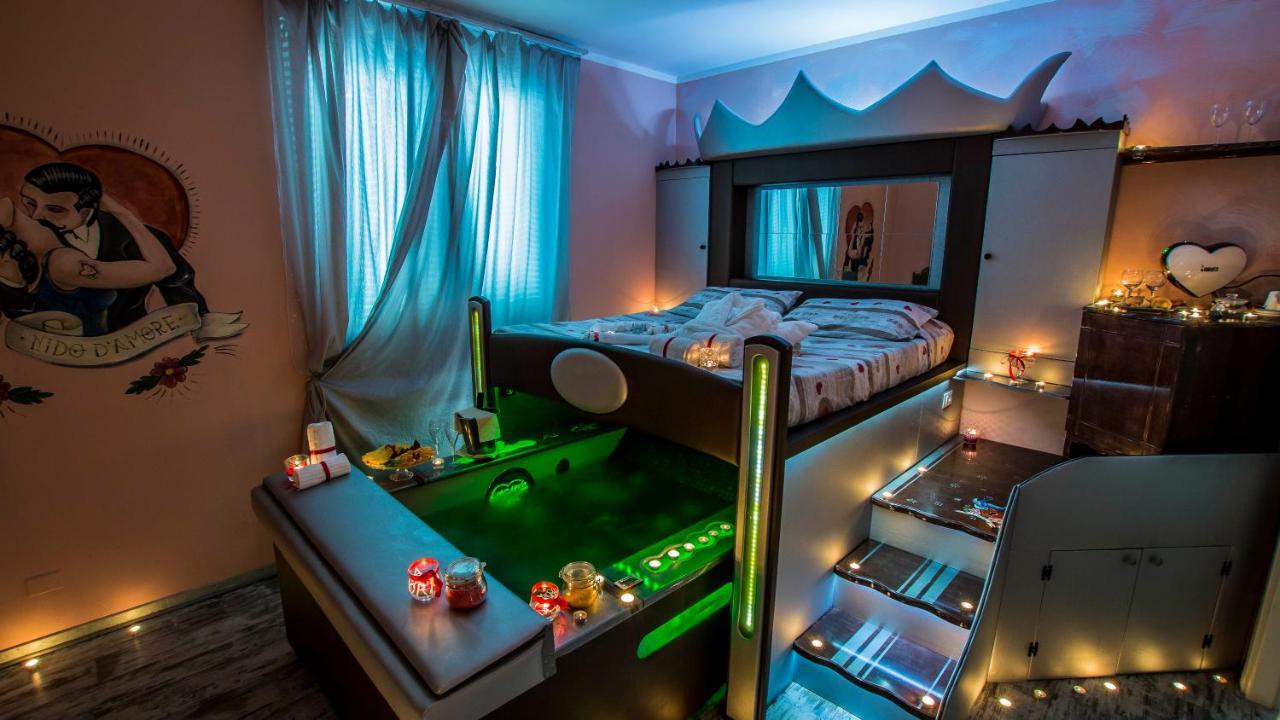 Hotel Butterfly ตอร์เร เดล ลาโกปุชชีนี ภายนอก รูปภาพ